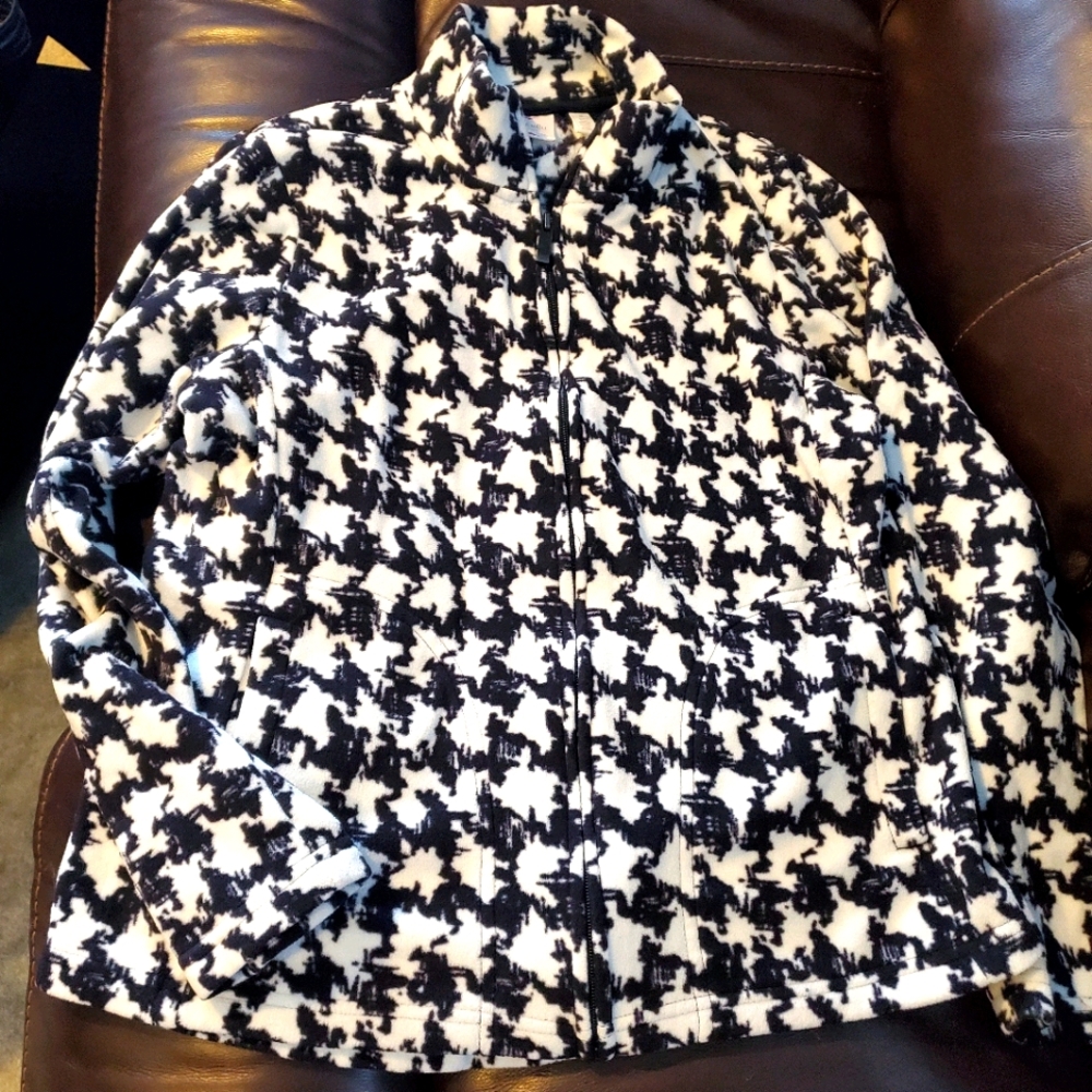 Houndstooth Fleece Zip Up